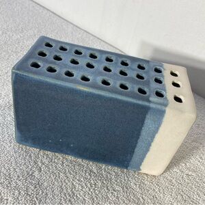 Vintage Handmade Blue & White Ceramic Rectangle Flower Frog 27 Holes